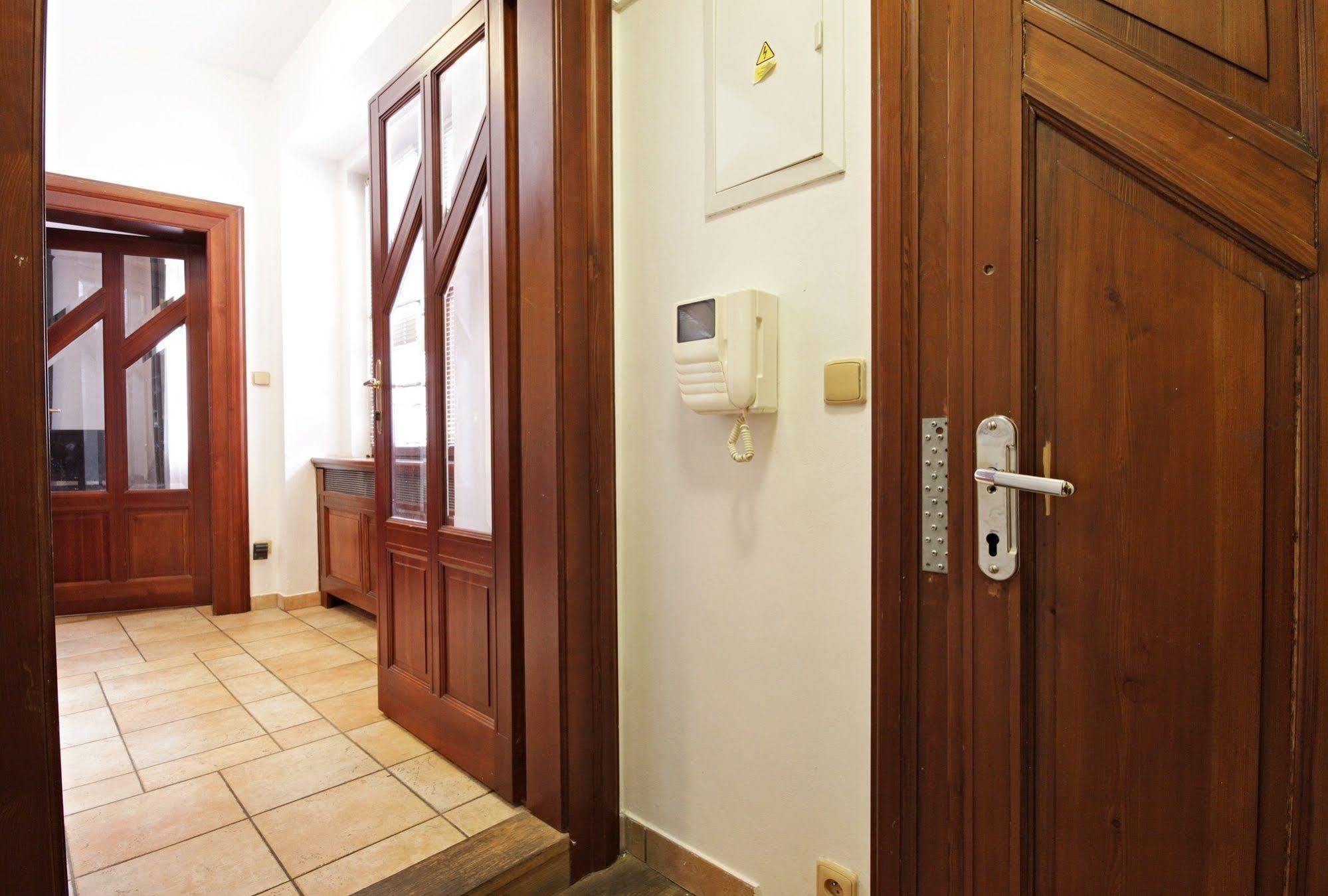 Apartment Old Town *