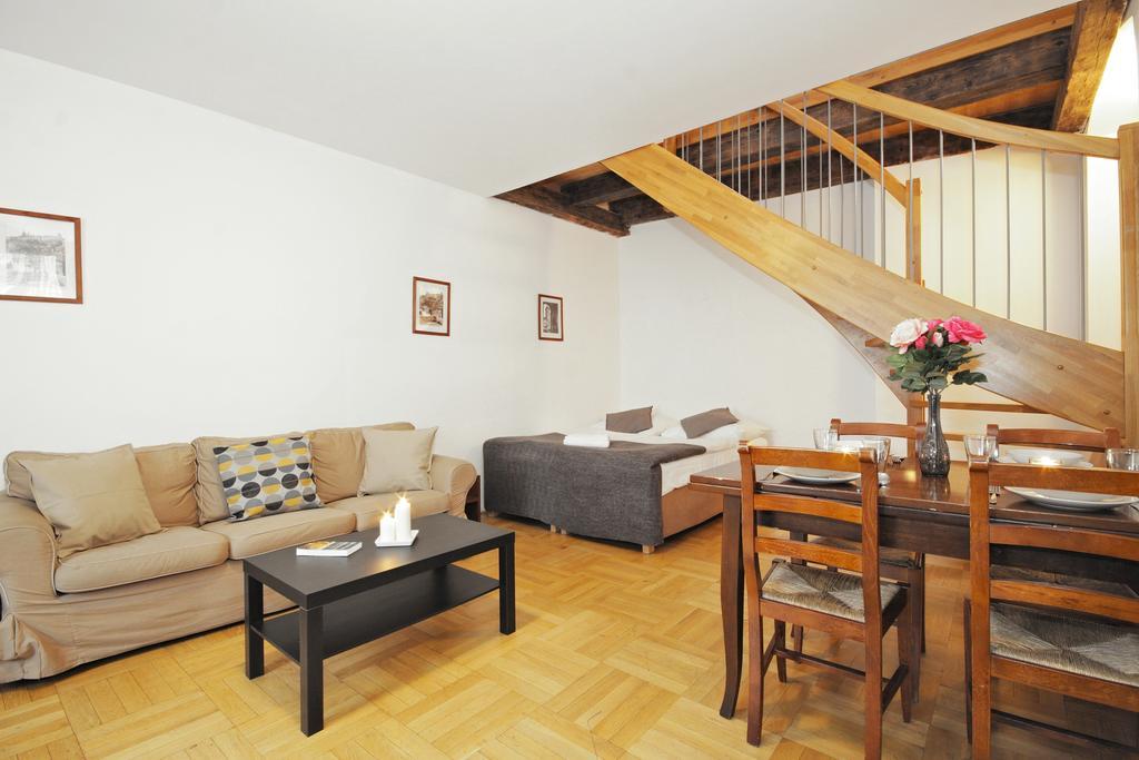 Apartment Old Town *