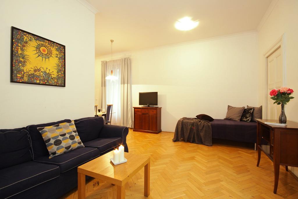 Apartment Old Town *